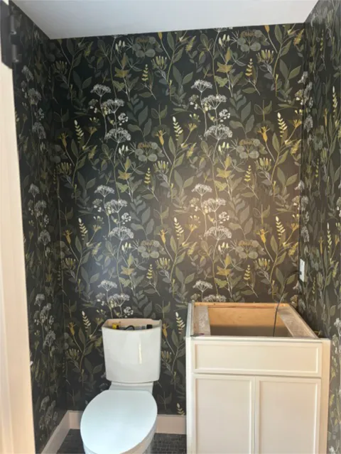work photo from burnetterwallpaperandpainting.com
