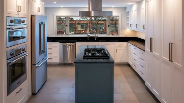 contemporary-kitchen-design-jwc-builders.jpg