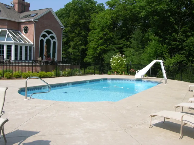 work photo from poolproma.com
