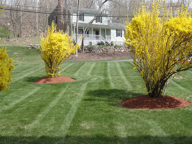 work photo from easternlandscaping.net
