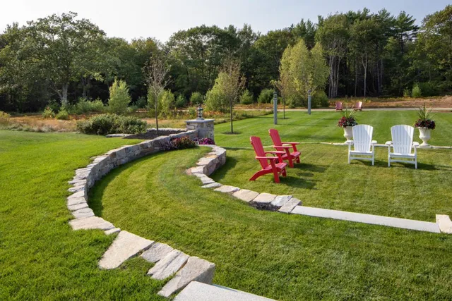 work photo from williecandsonslandscaping.com