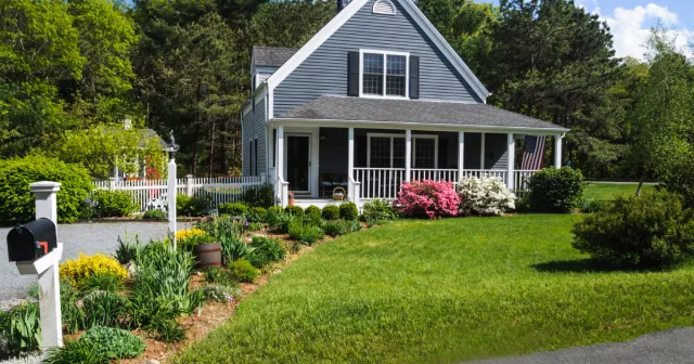5 Summer Curb Appeal Moves That Actually Help Your Home Sell