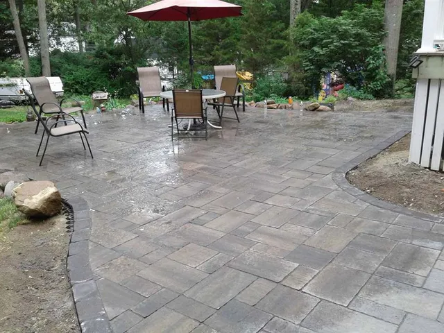 work photo from cmchardscapeandmasonry.com