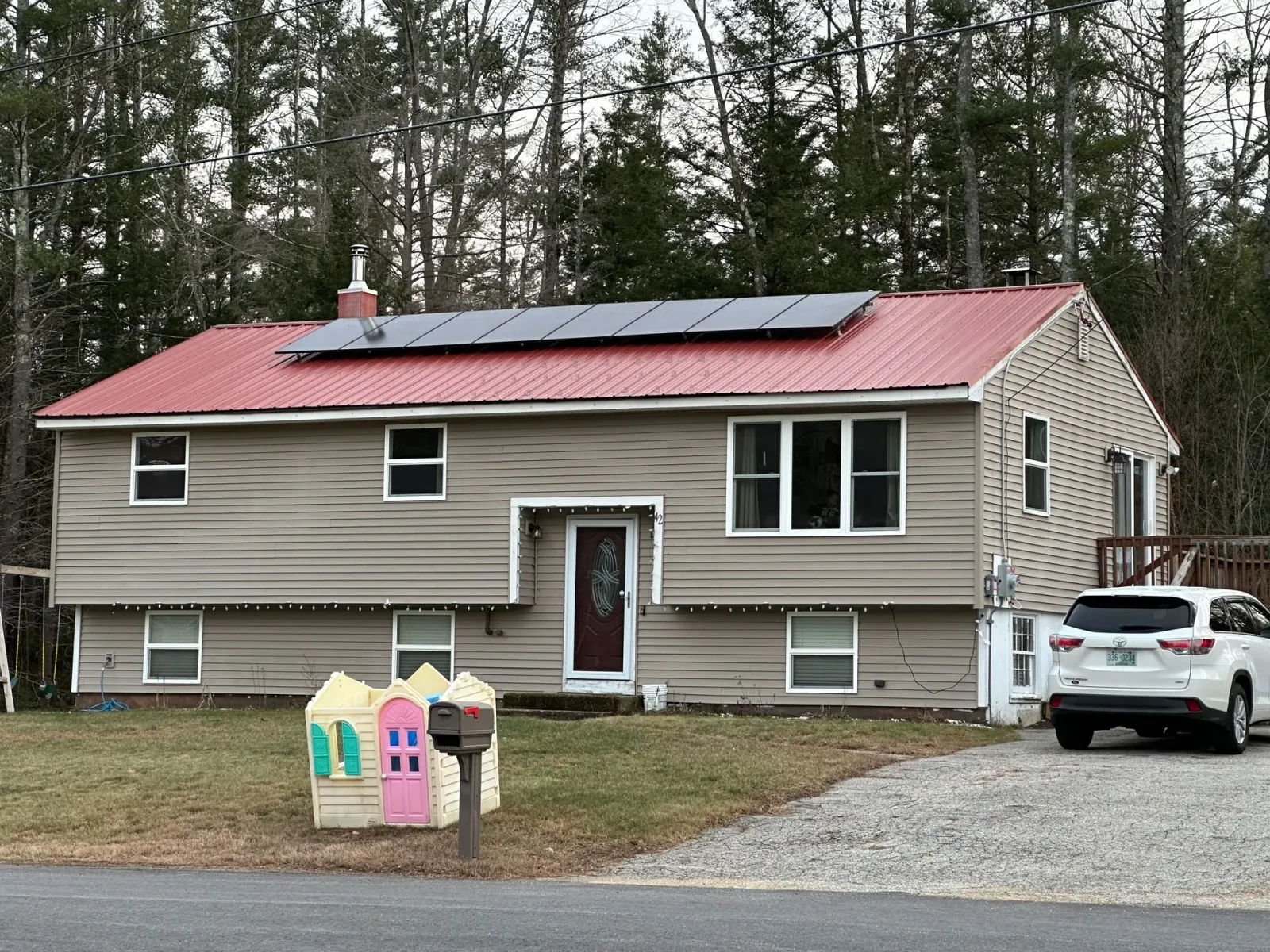 Merrimack Solar technician conducting a final inspection