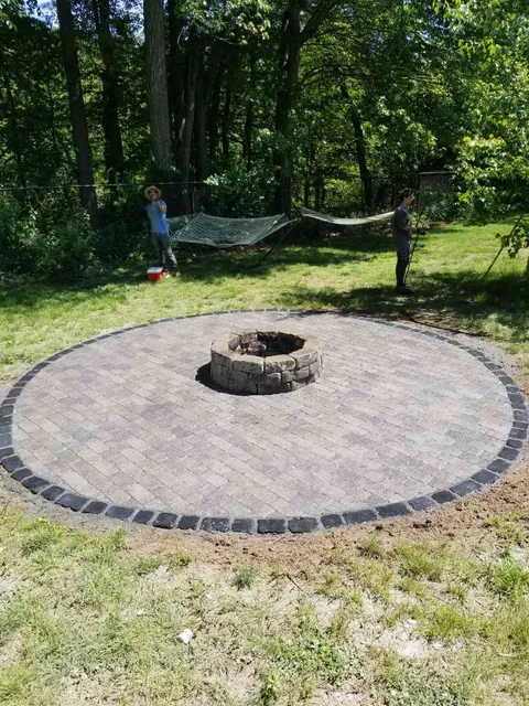 WEBER & SONS LANDSCAPE CONSTRUCTION researched project photo