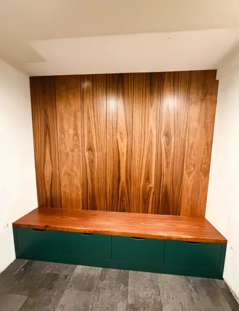 Mudroom built in carpenter in york maine