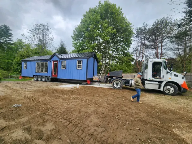 Worldlink Mobile Home Movers work photo