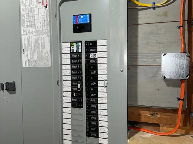 Buck Electric LLC work photo