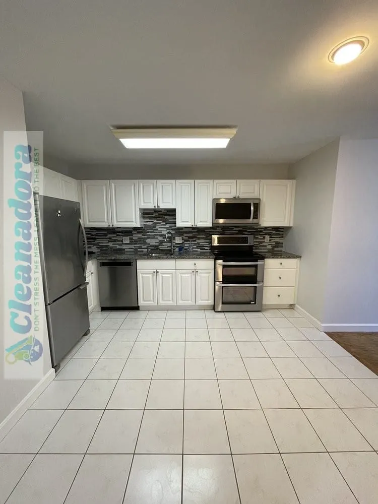 Cleanadora