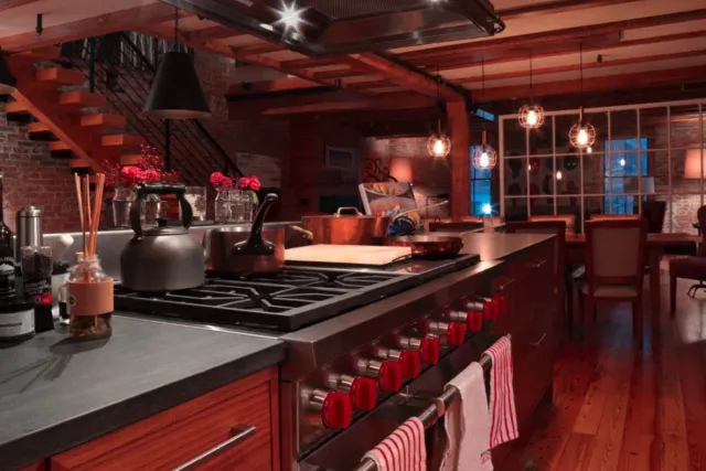 MARI WOODS KITCHEN BATH HOME, LLC researched project photo