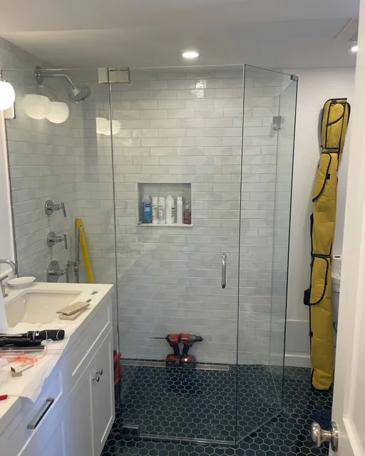 Dave showing off his skills with this sleek angled enclosure.