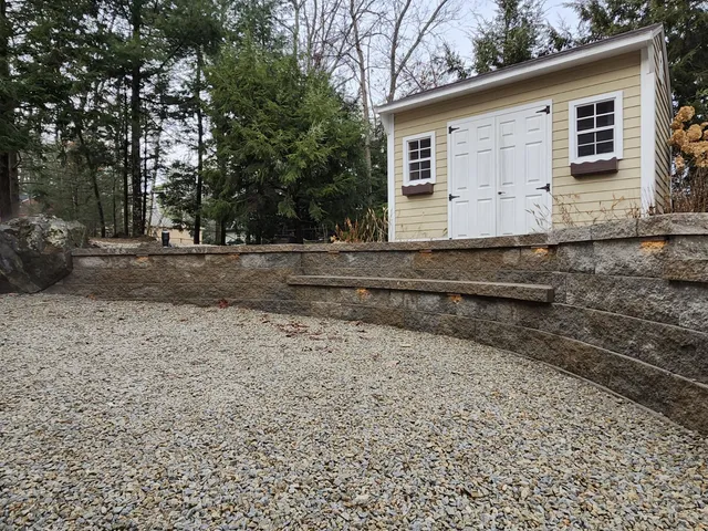work photo from rock-pebble-shears.com