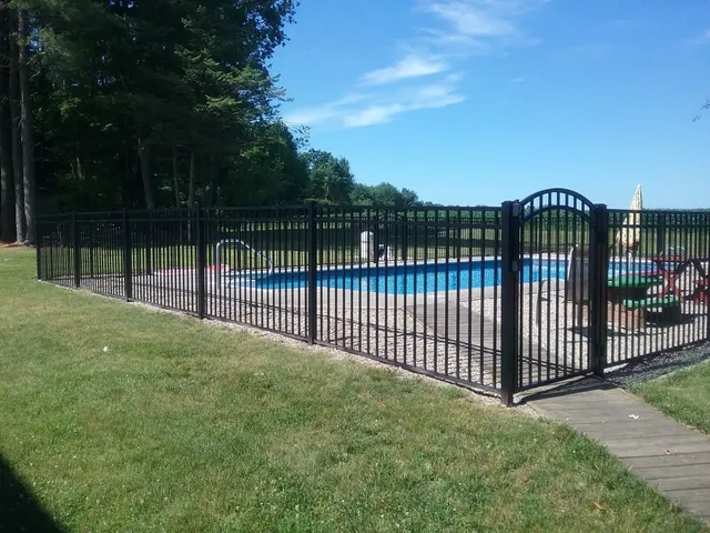 Fence It In, LLC work photo