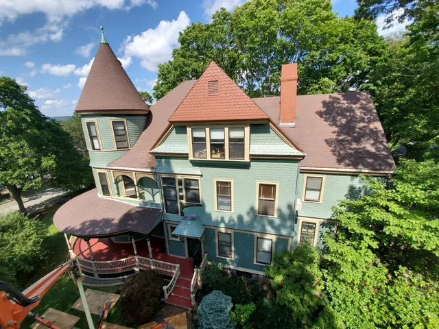 Coelho's Building & Painting Inc work photo