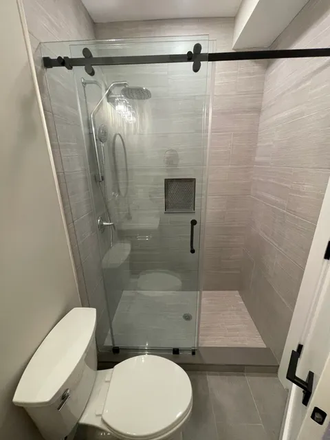 Ashland Bathroom Remodeling Experts work photo