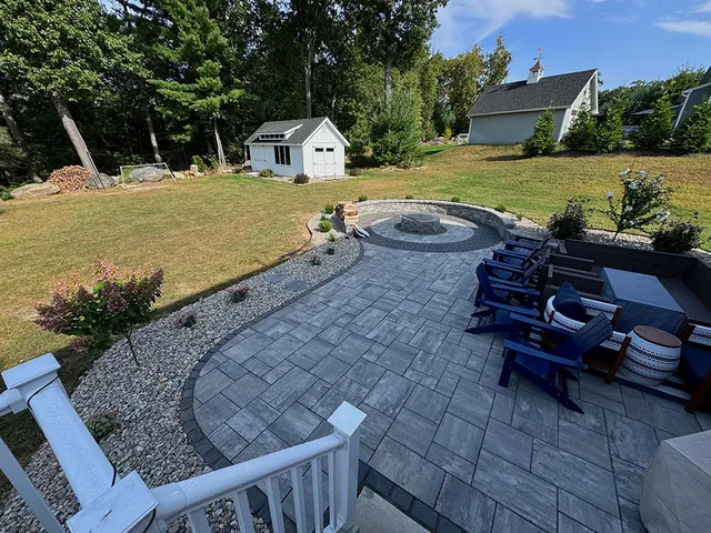 work photo from maylandscapingllc.com