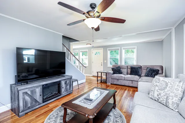 Team Zingales Realty work photo