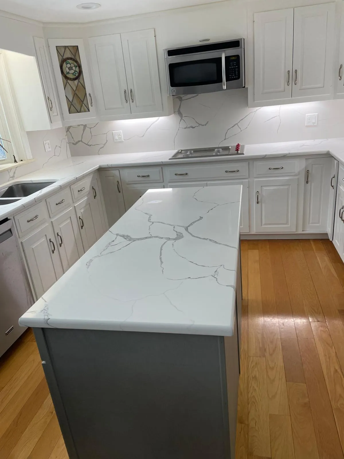 Finished Kitchen Island and Countertops