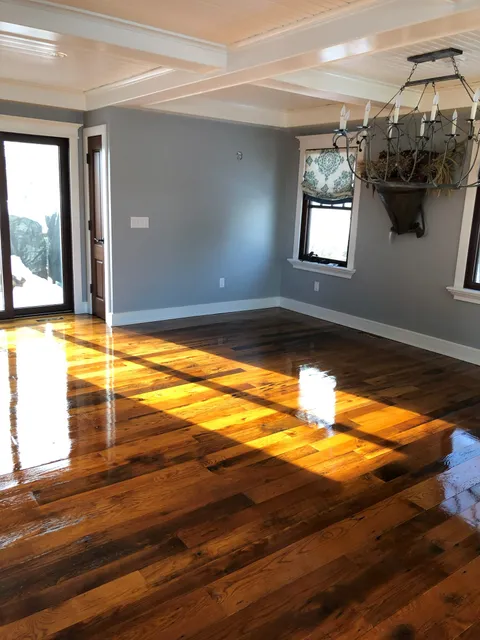 work photo from fosterbrothershardwoodfloors.com