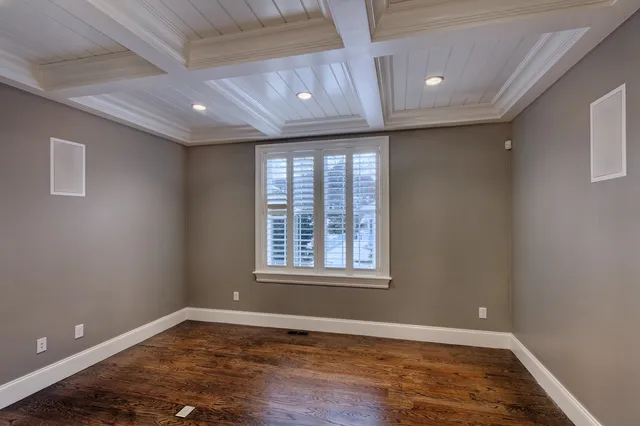 work photo from elitefinishcarpentry.com
