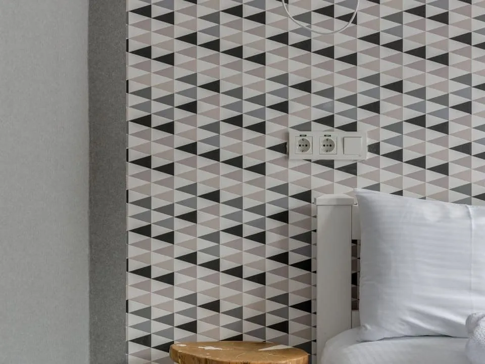 Wallpaper Installation