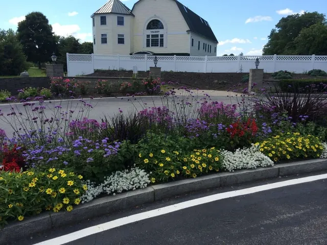 work photo from randalllandscaping.com