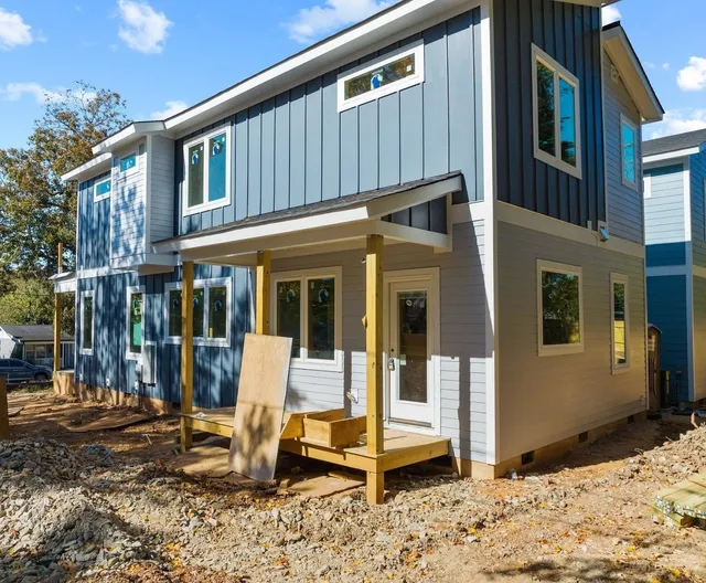 Ideal Siding Boston