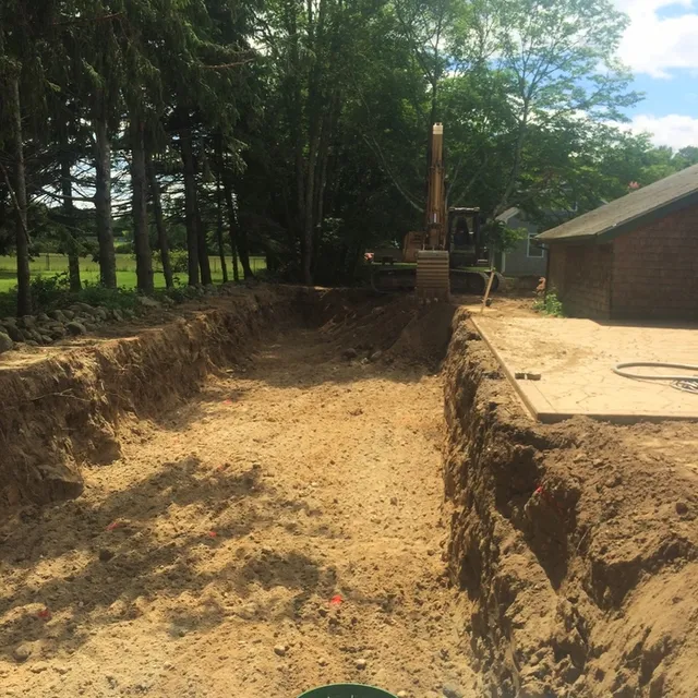 Raposa Construction work photo