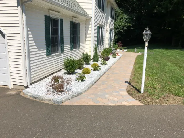 work photo from cleancutlandscapingct.com