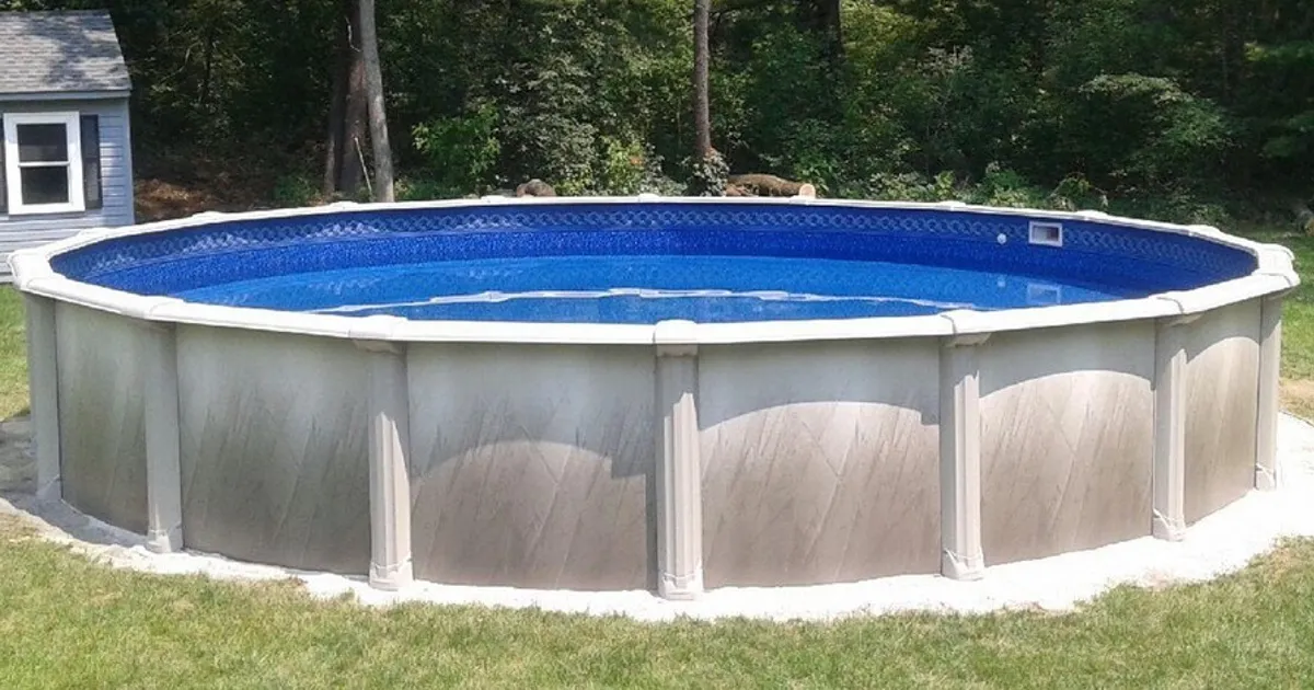 work photo from davesabovegroundpools.com