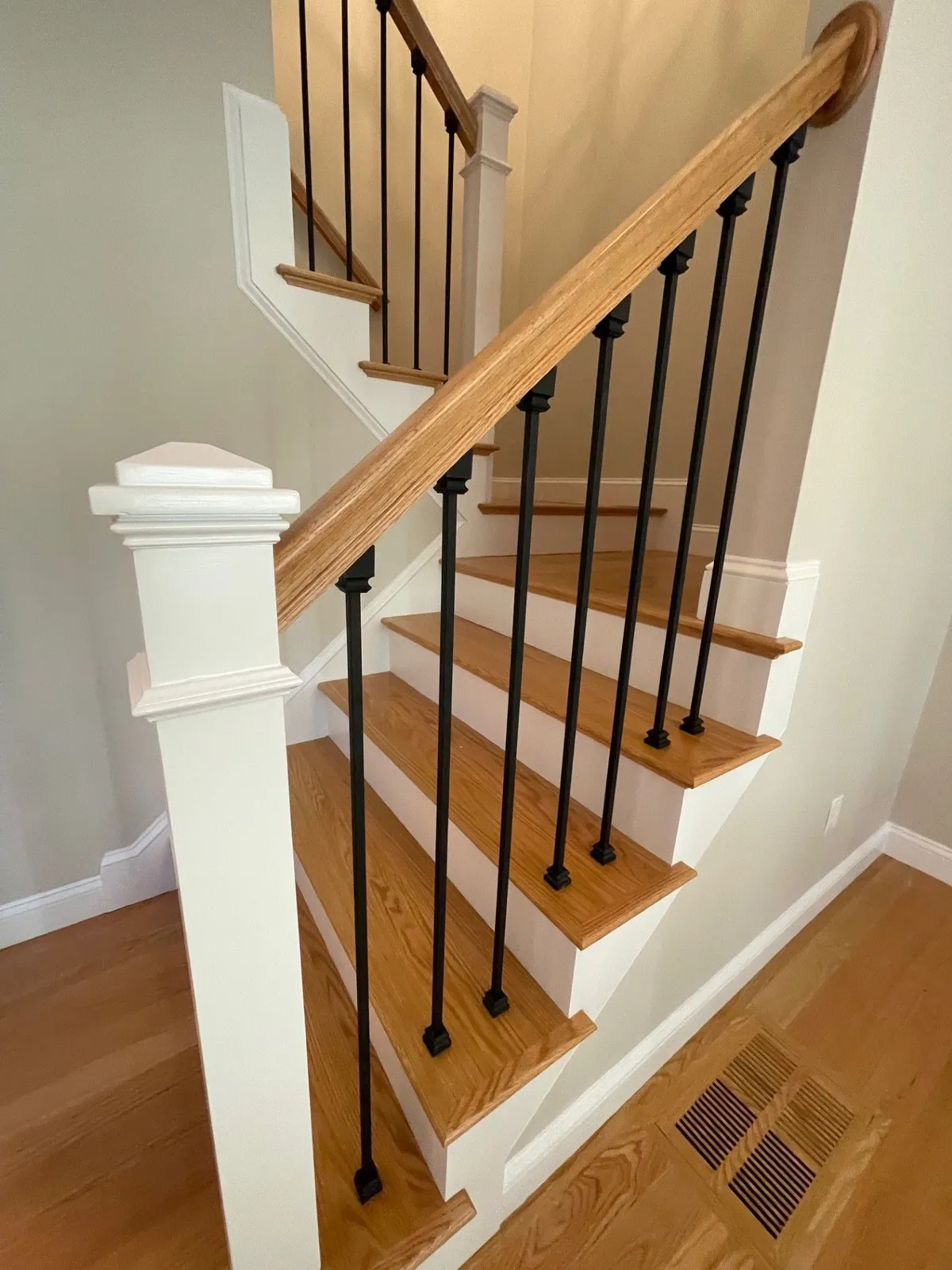 13 Gables Inc