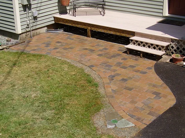 work photo from easternvalleylandscaping.com