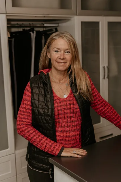 work photo from expertclosets.com