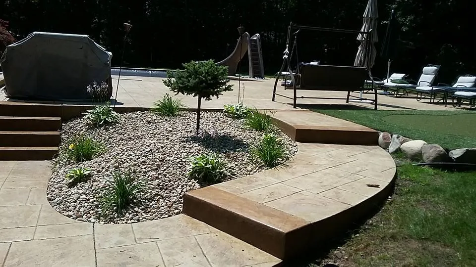 Rose Of Sharon Landscaping & Construction Inc