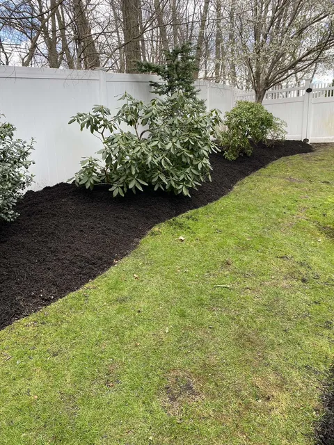 Szymanski Landscaping work photo