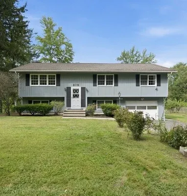 Featured Listing Photo