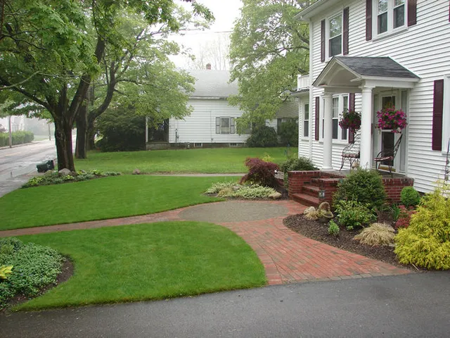 work photo from franklinlandscaping.com