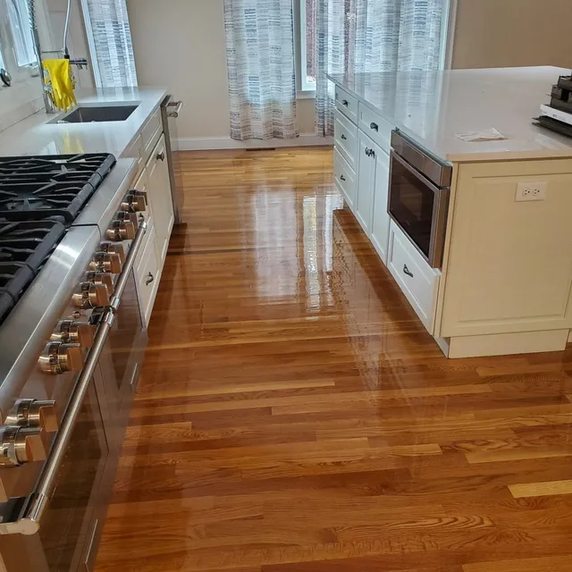 B&R Hardwood work photo