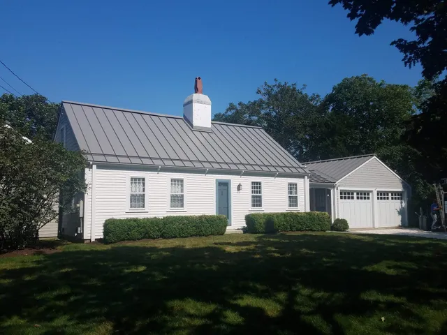 work photo from classicmetalroofs.com