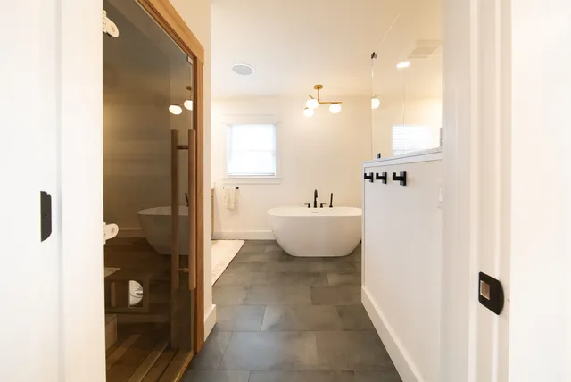 Ocean View Interior Reno75