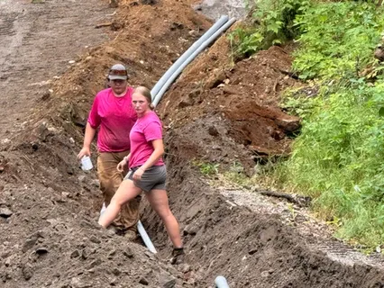 work photo from natdigsdirt.com