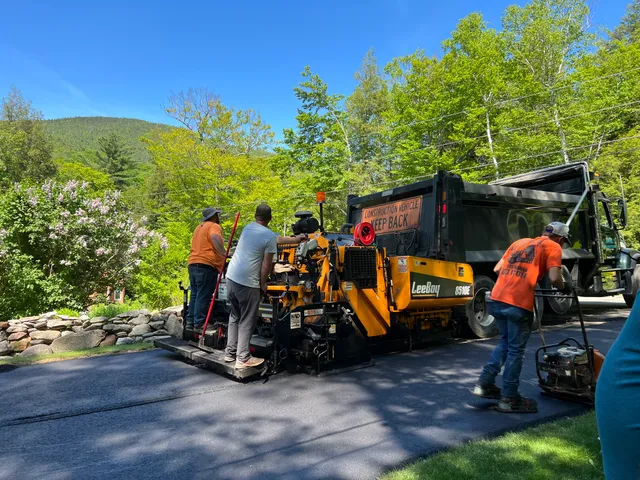D R Paving & Sealcoating work photo