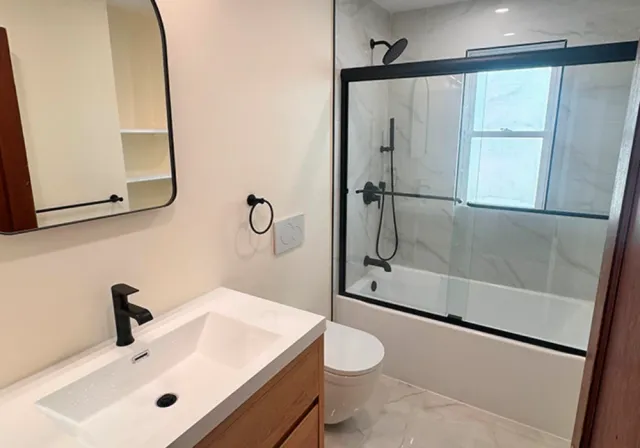 BATHROOM-BANNER-03