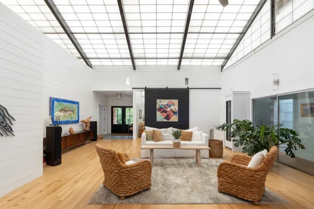 work photo from archiahomes.com