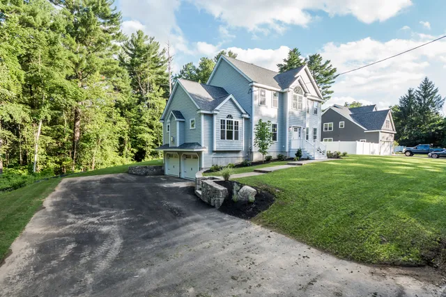 Michael Page, Page & Co. powered by LAER Realty Partners work photo