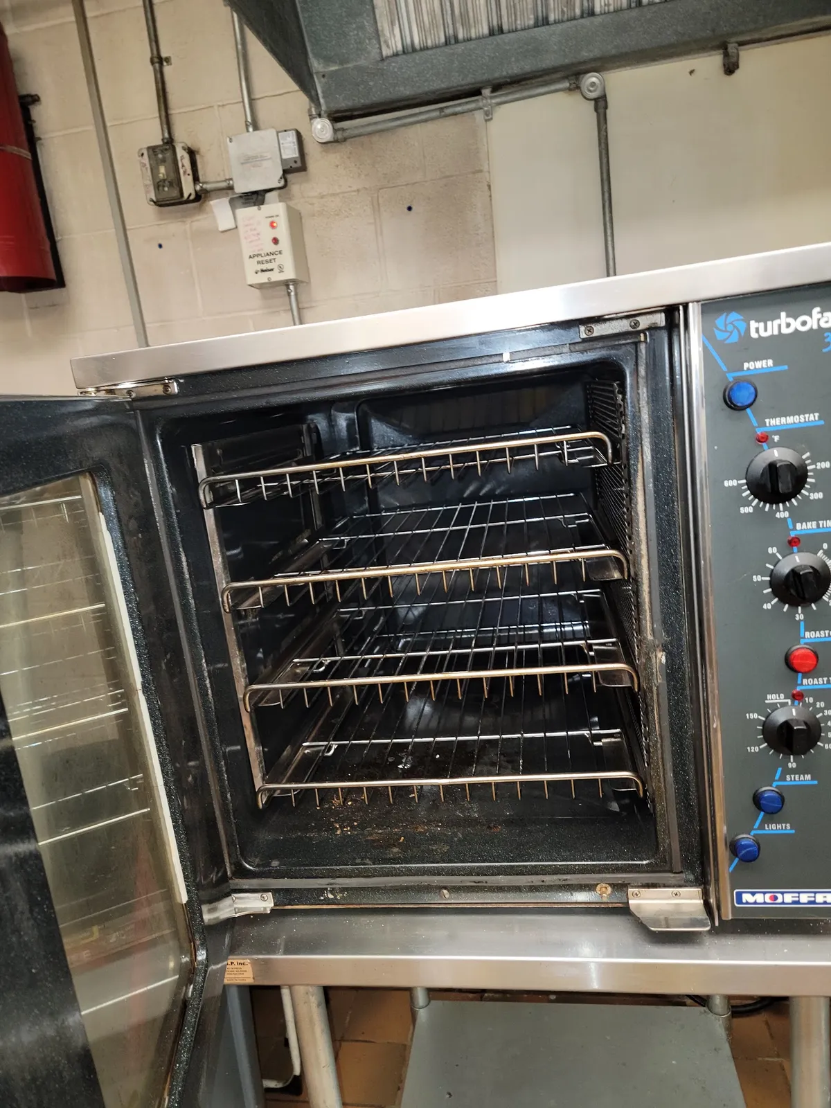 Vega Cleaning Service LLC