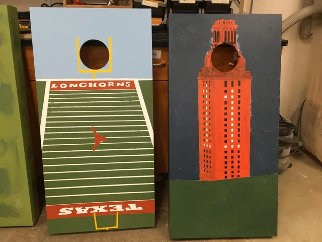 custom painted Texas Longhorn themed cornhole boards