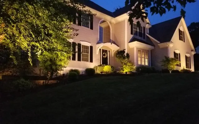 work photo from outdoorlightingdesign.com