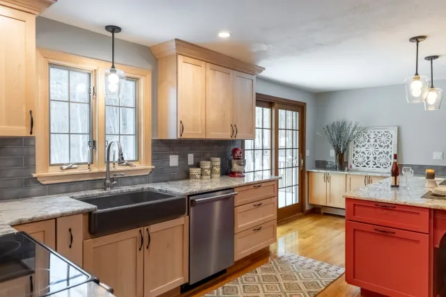 Natural Maple Shaker Cabinetry