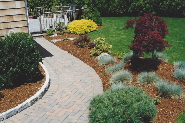 work photo from knobhilllandscaping.com